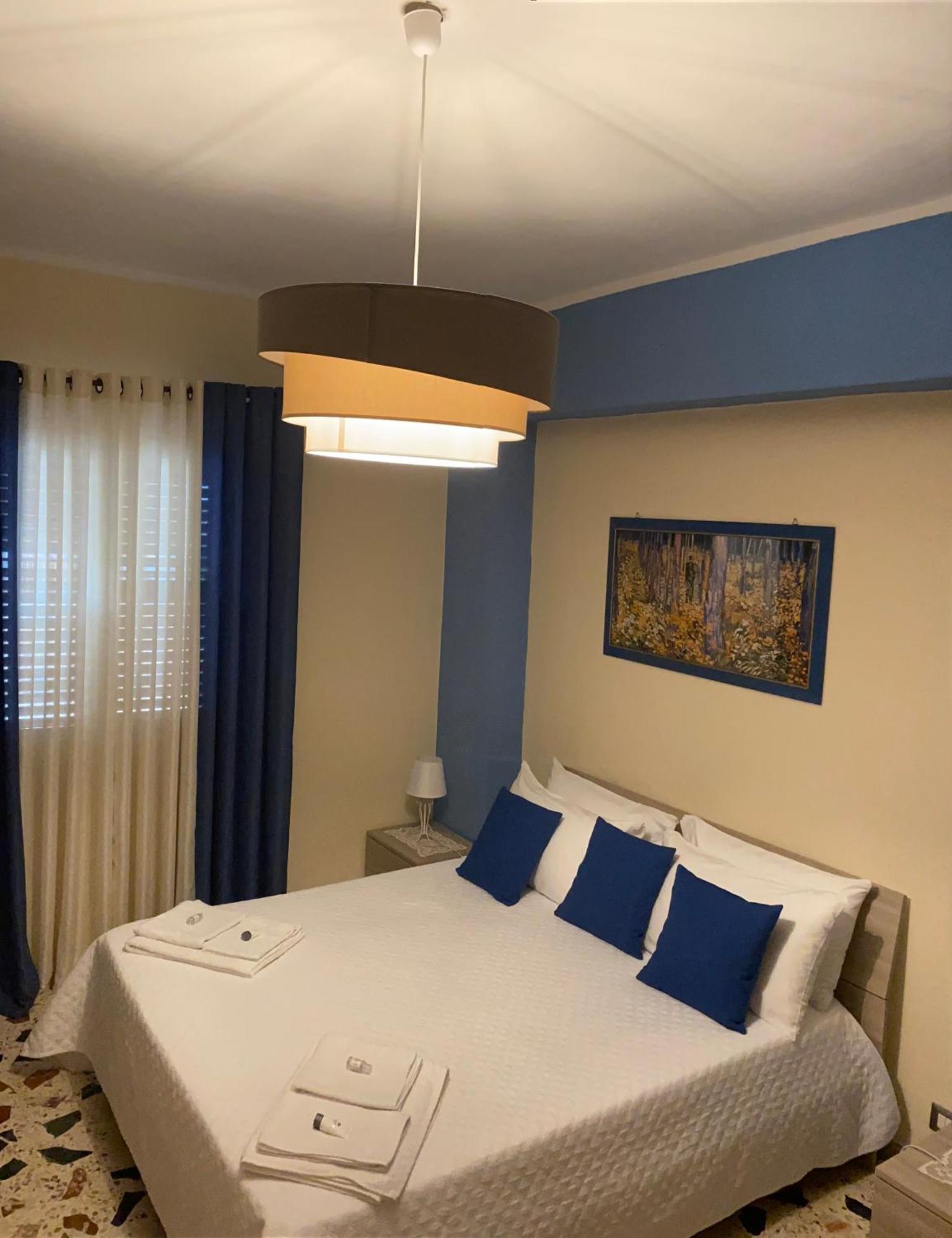 Casa Dominique Lägenhet Cefalù Exteriör bild